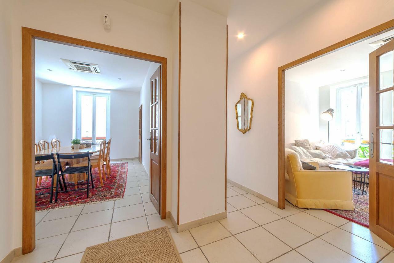 Lovely Large Familial In Nice, Minutes Walk To The Beach! Apartamento
